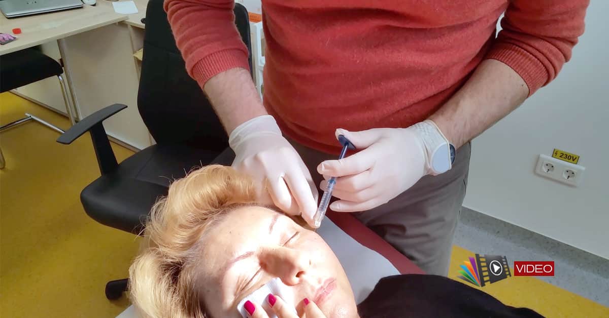 Chirurgie estetică – injectare de toxină botulinică și acid hialuronic