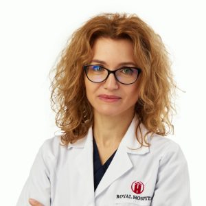 Dr. Gabriela Jumugă